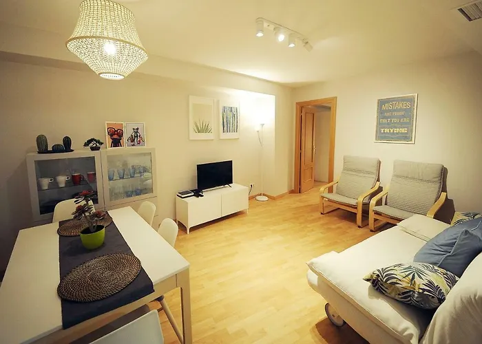 Apartman Dones En El Casco Historico De Zaragoza